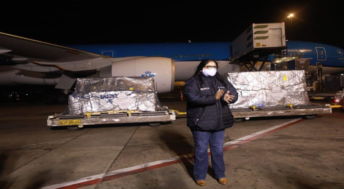 Ministerio de Defensa recibió más de 400 mil vacunas Pfizer contra la COVID-19 Ministerio de Defensa recibió más de 400 mil vacunas Pfizer contra la COVID-19