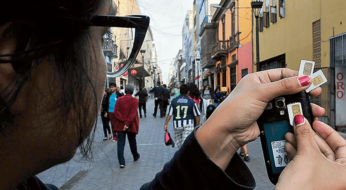 Indecopi prohíbe la venta de chips para celulares en la vía pública