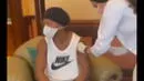 Ronaldinho recibió segunda dosis de vacuna contra Covid-19 - VIDEO