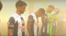 Jugadores de Alianza Lima se mostraron incómodos ante el humo generado por hinchas