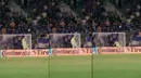 ¡Enorme! Pedro Gallese se lució con atajada que impidió gol de media cancha de Luis Suárez