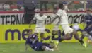 Nacional se quedó con 10 hombres: Rodríguez recibió la roja tras falta sobre Alex Valera