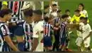 Futbolistas de Alianza Lima y Universitario se van a los empujones en el clásico peruano