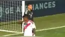 ¡Error de Romero y Sonne! Doblete de Shaffelburg para el 2-0 de Canadá contra Perú