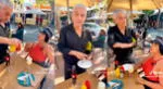 Un mozo chileno explicó sobre el origen del pisco sour y aseguro que los peruanos señalan que es de ellos.
