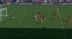 Piero Quispe cerca del 1-0 de Perú ante Canadá.