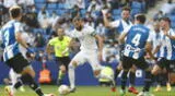 Real Madrid y Espanyol juegan en el RCDE Stadium por LaLiga Santander 2022.