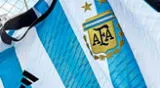 La camiseta de Argentina ya luce las tres estrella tras título en Qatar 2022