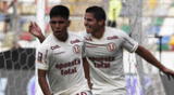 Piero Quispe y Aldo Corzo celebrando el gol de Universitario