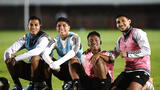 Selección peruana entrenó de noche en la Videna