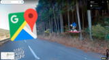 Hace zoom en una desolada carretera de Japón y encuentra a Sonic The Hedgehog