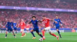 Benfica vs. Atlético Madrid juegan en el estadio Da Luz de Lisboa.