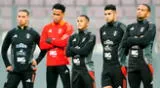 Selección peruana entrena en el Estadio Nacional.