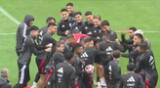 Portero de Sporting Cristal se hizo presente en entrenamiento de la selección peruana.