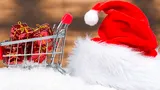 Las compras navideñas en EE. UU. incluyen llenar la despensa, y los consumidores buscan alternativas para maximizar su presupuesto.