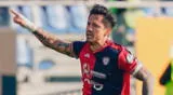 Gianluca Lapadula cumple su tercer temporada en Cagliari