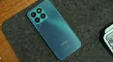 El HONOR X8b 5G es un teléfono de gama media potente y con diseño similar al iPhone 15 Pro. El HONOR X8b 5G es un teléfono de gama media potente y con diseño similar al iPhone 15 Pro.