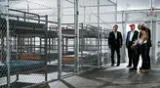Donald Trump asistió a la apertura del centro de detención en Alligator Alcatraz, Florida junto a Kristi Noem y Ron DeSantis.
