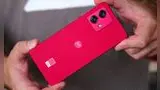 El Motorola G84 5G es un teléfono de gama media muy barato y bastante potente.
