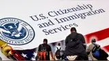 Así puedes contactar a USCIS en EE. UU. y obtener beneficios.