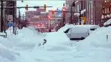 Las normas de estacionamiento alterno se suspendieron temporalmente por las nevadas en Nueva York. Las normas de estacionamiento alterno se suspendieron temporalmente por las nevadas en Nueva York.