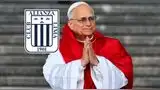César Cueto le regaló la camiseta de Alianza Lima al Papa León XIV.