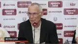 Héctor Cúper dio fría respuesta sobre jugar con línea de tres.