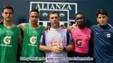 Pablo Guede quedó fuera de Alianza Lima por problemas de salud. Pablo Guede quedó fuera de Alianza Lima por problemas de salud.
