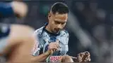 Renzo Garcés salió lesionado del partido ante UTC en Matute. Renzo Garcés salió lesionado del partido ante UTC en Matute.