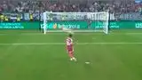 Kylian Mbappé falló penal que le daba el empate al Real Madrid ante Real Betis. Foto: RM4 Kylian Mbappé falló penal que le daba el empate al Real Madrid ante Real Betis. Foto: RM4