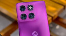 ¡No dejarás de usarlo! Este Motorola tiene batería de 6,000mAh, pantalla 120Hz, 12GB RAM y no se malogra con el agua