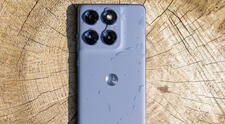 Ni iPhone 16e ni Samsung A56: este Motorola tiene pantalla curva, procesador con IA y carga en 45 minutos