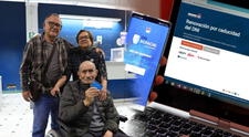 Si tienes un familiar con más de 60 años, ¿es obligatorio que renueve su DNI azul por el electrónico?