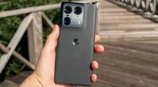Este Motorola DESTRUYE al Samsung S25 Plus: hecho en MADERA, memoria de 1TB, carga en 20 minutos y pantalla POLED