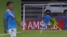 ¡Estaba solo! Santiago González falló clara ocasión de gol para Sporting Cristal