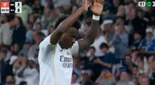 Vinícius anotó soberbio golazo y pidió perdón a los hinchas del Real Madrid tras ser pifeado