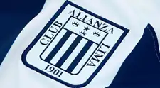 Se tatuó el título que consiguió con Alianza Lima, pero puede ir al clásico rival: "Oportunidades"