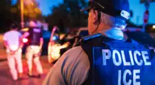 ALERTA MÁXIMA, inmigrantes legales e indocumentados en EE. UU.: este estado IMPIDE que ICE realice REDADAS sin orden judicial