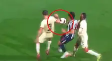 Audios del VAR aseguran que no hubo mano en el Alianza Lima vs UTC: "Balón contacta en la espalda"