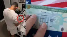 CONMOVEDOR MOMENTO para CUBANO que solicitó la Green Card en EE. UU.: esperaba una RESPUESTA DE INMIGRACIÓN y la carta que recibió trajo alivio a su hogar