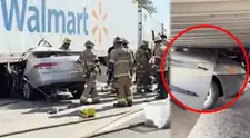 ALERTA MÁXIMA en California: VIDEO muestra un coche tras CHOCAR contra un camión de Walmart cargado de mercancía