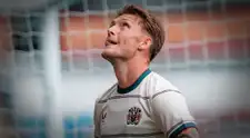 Oliver Sonne recibió durísima valoración tras derrota con Burnley en la Championship