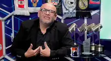 Mr. Peet da fuerte respuesta ante las críticas por su narración en el clásico: "Mi carrera no la tiene nadie"