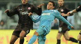 Sueña con el ascenso: St. Pauli, con Carlos Zambrano, venció 1-0 al Karlsruhe