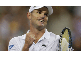 Andy Roddick gana e ingresa entre los 16 mejores del US Open
