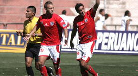 Cienciano le ganó 2-0 a Cobresol con goles de Acasiete y Rivero