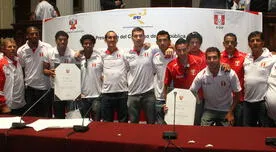 Delegación peruana campeona de los Bolivarianos de Playa recibió homenaje en el Congreso de la República