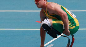 Atleta paralímpico Oscar Pistorius es acusado del asesinato de su novia