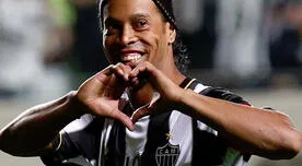 Atlético Mineiro: Ronaldinho fue pifiado por hinchas del Gremio de Porto Alegre [VIDEO]