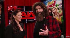 WWE Raw: Mick Foley acepta el desafío de SmackDown para Survivor Series | VIDEO